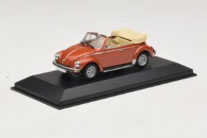 Volkswagen 1200 Cabriolet Hebmuller Röd Minichamps 1:43 430052032 Metall — bild 2 av 4