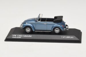 Volkswagen 1302 Cabriolet Blå Metallic Minichamps 1:43 430055042 Metall