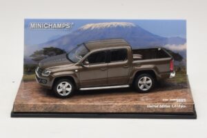 Volkswagen Amarok Brun Metallic Minichamps 1:43 436058361 Metall