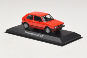 Volkswagen Golf GTI Mk1 Röd Maxichamps 1:43 940055170 Metall — bild 3 av 4