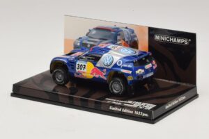Volkswagen Race Touareg Red Bull #307 B. Saby / M. Perin Dakar Rally 2005 Minichamps 1:43 436055307 Metall — bild 3 av 5