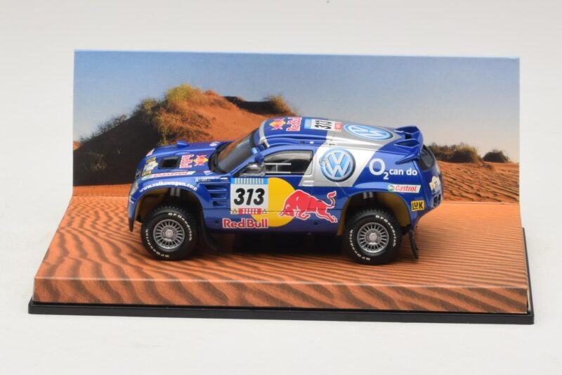 Volkswagen Race Touareg Red Bull #313 Återförsäljarutgåva 2005 Minichamps 1:43 7LO099400PD313 Metall