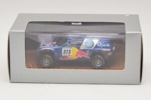 Volkswagen Race Touareg Red Bull #313 Återförsäljarutgåva 2005 Minichamps 1:43 7LO099400PD313 Metall — bild 4 av 5