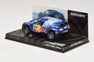 Volkswagen Race Touareg Red Bull #317 Gordon / von Zitzewitz Dakar Rally 2005 Minichamps 1:43 436055317 Metall — bild 3 av 5