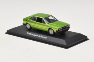Volkswagen Scirocco Mk1 Grönmetallic Maxichamps 1:43 940050420 Metall — bild 3 av 4
