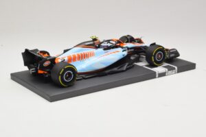 Williams Racing FW45 #2 L. Sargeant Singapore GP 2023 Minichamps 1:18 117231602 Metall — bild 2 av 7