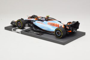 Williams Racing FW45 #2 L. Sargeant Singapore GP 2023 Minichamps 1:18 117231602 Metall — bild 5 av 7