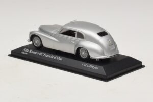 Alfa Romeo 6C 2500 Freccia d'Oro Silver Minichamps 1:43 400120480 Metall — bild 3 av 5