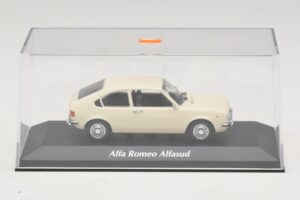 Alfa Romeo Alfasud Vit Maxichamps 1:43 940120101 Metall — bild 4 av 5