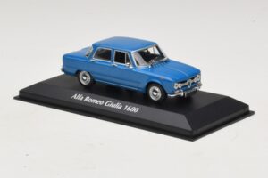 Alfa Romeo Giulia 1600 Blå Maxichamps 1:43 940120900 Metall — bild 3 av 5