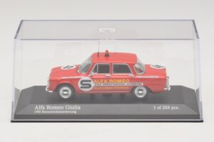 Alfa Romeo Giulia ONS Rennstreckensicherung 1973 Minichamps 1:43 400120994 Metall — bild 4 av 5
