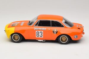 Alfa Romeo GTA 1300 Junior #83 Jagermeister R. Maschke DRM 1972 Minichamps 1:18 155721283 Metall — bild 3 av 6