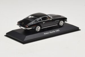 Aston Martin DBS Svart Maxichamps 1:43 940137601 Metall — bild 2 av 5
