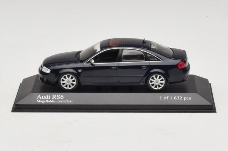 Audi RS6 C5 Blåmetallic Minichamps 1:43 400011702 Metall