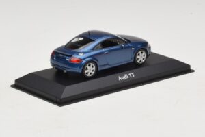 Audi TT 8N Blå Metallic Maxichamps 1:43 940017220 Metall — bild 2 av 5