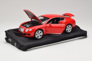 Bentley Continental GT Orange Minichamps 1:18 100139922-P1 Metall — bild 2 av 8