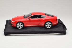 Bentley Continental GT Orange Minichamps 1:18 100139922-P1 Metall — bild 4 av 8
