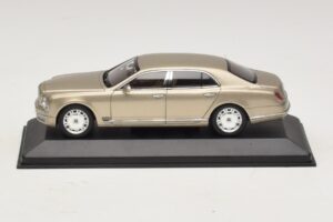 Bentley Mulsanne Guldmetallic Minichamps 1:43 40433 Metall