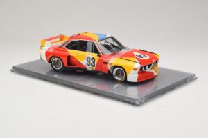 BMW 3.0 CSL Art Car Alexander Calder #51 H. Poulain / S. Posey / J. Guichet 24 Hours of Le Mans 1975 Minichamps 1:18 80430150 — bild 4 av 7