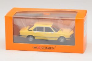 BMW 520 E12 Gul Maxichamps 1:43 940023001 Metall — bild 5 av 5