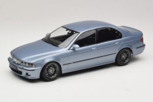 BMW M5 E39 Silverstone Blue Metallic KK-Scale 1:18 KKDC181622 Metall