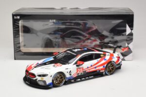 BMW M8 GTE #25 BMW Team RLL B. Auberlen / A. Sims 6 Hours of Watkins Glen 2018 Minichamps 1:18 155182995 Metall — bild 6 av 6