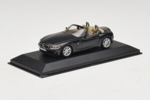 BMW Z4 E85 Svart Metallic Ersättningskartong Minichamps 1:43 80420144055-R1 Metall — bild 2 av 5