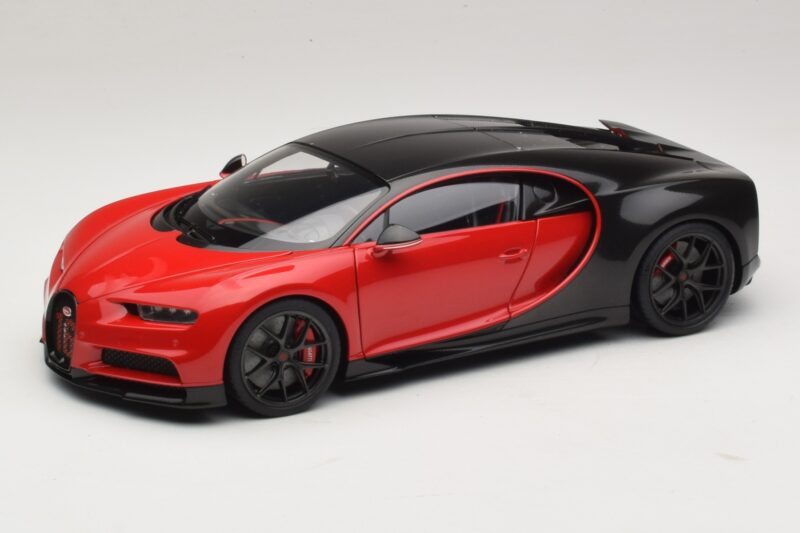 Bugatti Chiron Sport Italian Red & Carbon AUTOart 1:18 70996 Komposit