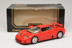 Bugatti EB110 Röd Bburago 1:18 3055-P1 Metall — bild 8 av 8
