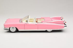 Cadillac Eldorado Biarritz Rosa Maisto 1:18 31813-P1 Metall — bild 4 av 8