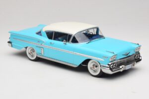 Chevrolet Bel Air Impala Coupe Turkos & Creme KK-Scale 1:18 KKDC181593 Metall — bild 4 av 6