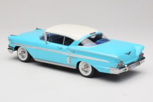 Chevrolet Bel Air Impala Coupe Turkos & Creme KK-Scale 1:18 KKDC181593 Metall — bild 5 av 6