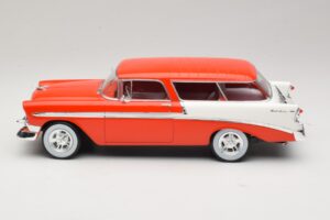 Chevrolet Bel Air Nomad Custom Ljusröd & Vit KK-Scale 1:18 KKDC181291 Metall — bild 3 av 6