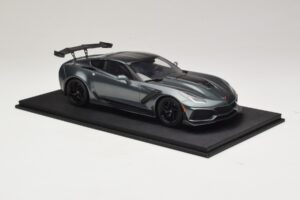 Chevrolet Corvette C7 ZR-1 Shadow Grey Metallic TopSpeed 1:18 TS0148 Resin — bild 4 av 6