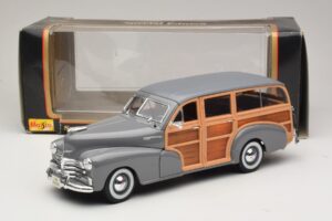 Chevrolet Fleetmaster Woody Grå Maisto 1:18 31854 Metall — bild 8 av 8