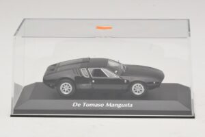 De Tomaso Mangusta Svart Maxichamps 1:43 940127121 Metall — bild 4 av 5