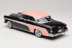 DeSoto Fireflite Sedan Svart & Rosa KK-Scale 1:18 KKDC181542 Metall — bild 5 av 6