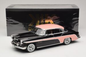 DeSoto Fireflite Sedan Svart & Rosa KK-Scale 1:18 KKDC181542 Metall — bild 6 av 6