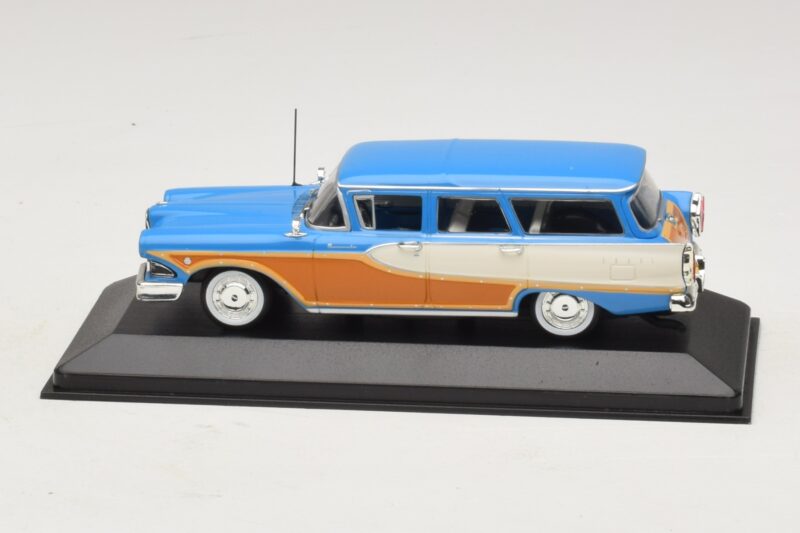 Edsel Bermuda Herrgårdsvagn Caribbean Turquoise Minichamps 1:43 Edsel Bermuda Herrgårdsvagn Caribbean Turquoise Minichamps 1:43 400082014 Metall