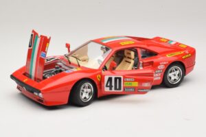 Ferrari 288 GTO #40 Röd Bburago 1:18 3027-P4 Metall — bild 2 av 8