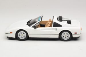Ferrari 328 GTS US Version Vit KK-Scale 1:18 KKDC181703 Metall — bild 4 av 7