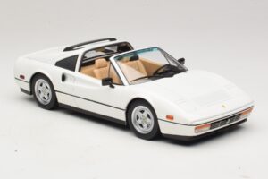 Ferrari 328 GTS US Version Vit KK-Scale 1:18 KKDC181703 Metall — bild 5 av 7
