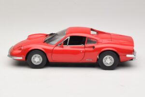 Ferrari Dino 246 Röd Majorette 1:18 5271 Metall — bild 4 av 8