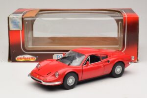 Ferrari Dino 246 Röd Majorette 1:18 5271 Metall — bild 8 av 8