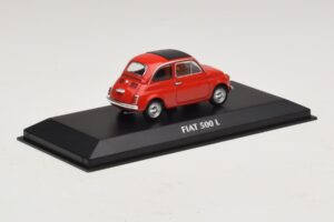 Fiat 500 L Röd Maxichamps 1:43 940121600 Metall — bild 2 av 5
