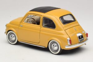Fiat 500 Gul Solido 1:18 8042 Metall — bild 7 av 8