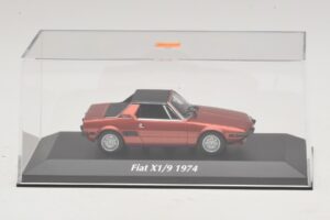 Fiat X1/9 Röd Maxichamps 1:43 940121662 Metall — bild 4 av 5