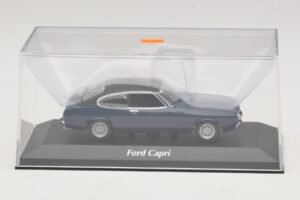Ford Capri II Mörkblå Maxichamps 1:43 940081201 Metall — bild 4 av 5
