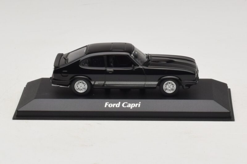 Ford Capri III Svart Maxichamps 1:43 940082220 Metall