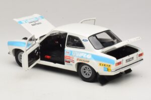Ford Escort Mk1 RS1600 #4 R. Clark / T. Mason Winners RAC Rally 1972 Minichamps 1:18 100728104 Metall — bild 5 av 8